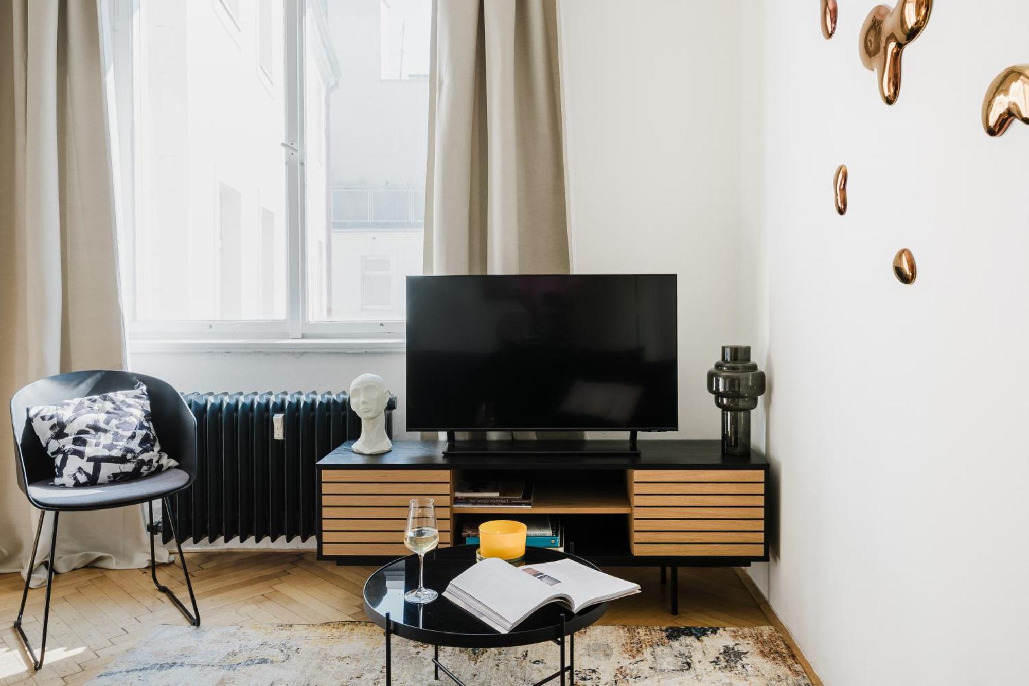 Prague Days - 1Bdr - Workspace - Netflix - New Town エクステリア 写真
